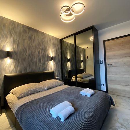 Luxury Loft Apartment Free Parking Krakau Buitenkant foto